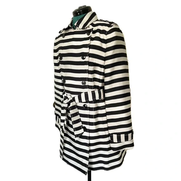 Banana Republic Striped Trench - Picture 5 of 15